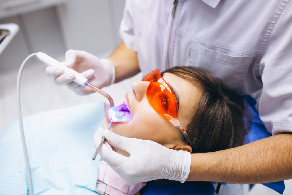 Tratamento de clareamento dental